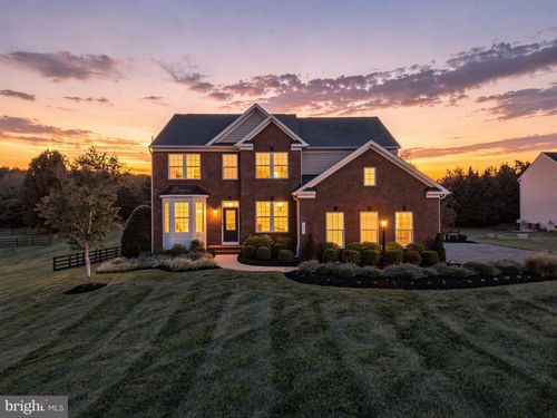 7054 Hi Rock Ridge Rd, WARRENTON, VA, 20187-7299 | Card Image