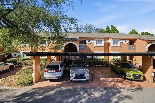 14820 Par Club Cir, TAMPA, FL, 33618-2736 | Card Image