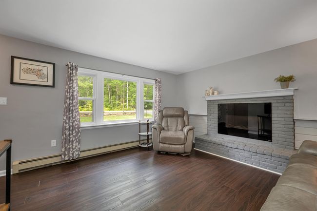 44 High St, House other with 4 bedrooms, 2 bathrooms and null parking in Stratham NH | Image 16