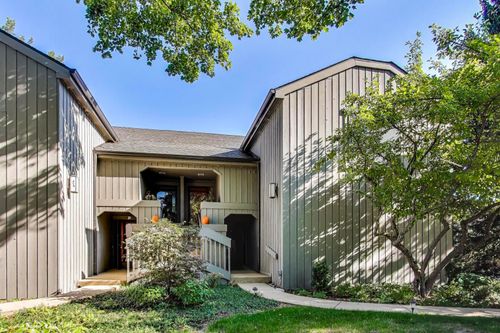 apt-b-25 Shoreline Rd, Lake Barrington, IL, 60010-3839 | Card Image