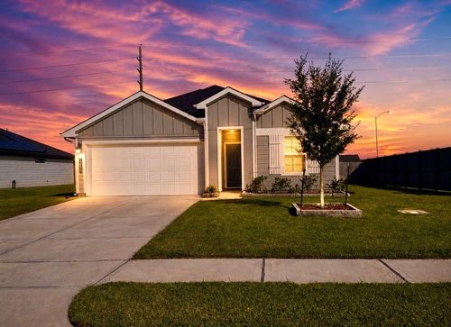 2035 Woodlark Way, Sealy, TX, 77474-2563 | Card Image