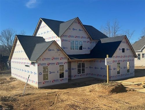 7607 Sir William Dr, Kernersville, NC, 27284-9805 | Card Image