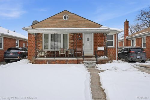 8227 Riverview St, Dearborn Heights, MI, 48127-1413 | Card Image