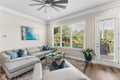 9-3378 Sarah Trl, Decatur, GA, 30032 | Card Image