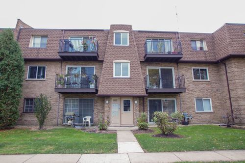 2w-9422 Bay Colony Dr, Des Plaines, IL, 60016 | Card Image