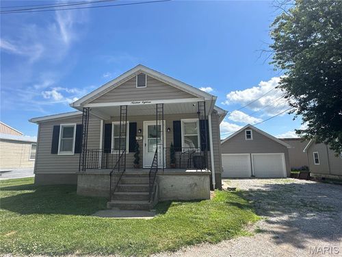 1918 Stephens St, Hannibal, MO, 63401-5460 | Card Image