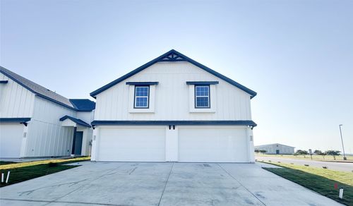 913 Cooksey Court, Grandview, TX, 76050 | Card Image