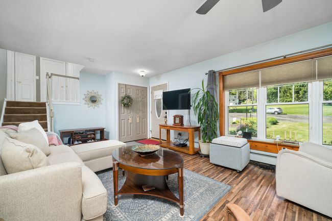 Living Room | Image 5