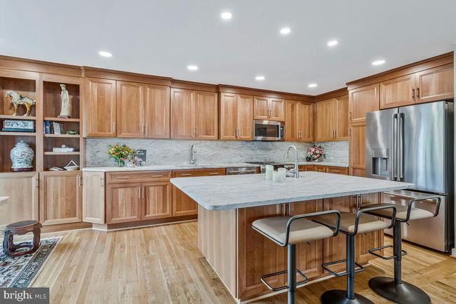 21 Chesapeake Lndg, Townhouse with 4 bedrooms, 4 bathrooms and null parking in Annapolis MD | Image 15