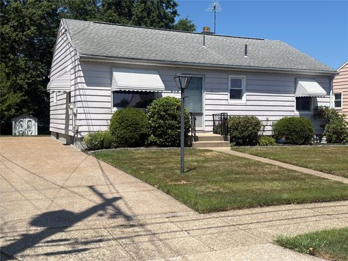 918 W 36th St, Erie, PA, 16508-2514 | Card Image