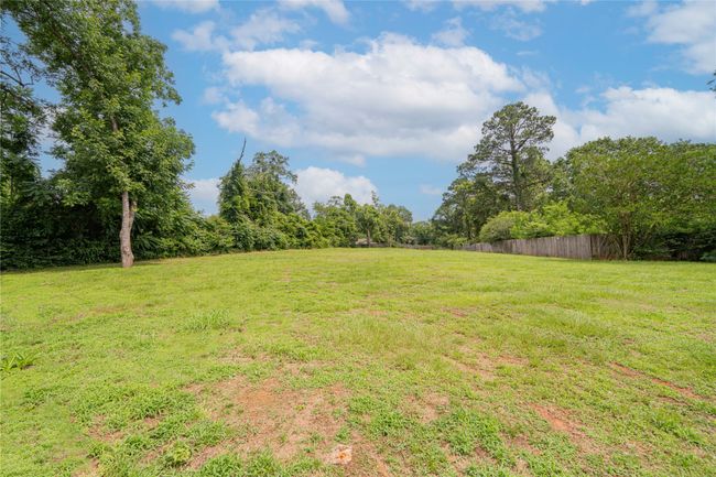 View of yard | Image 28
