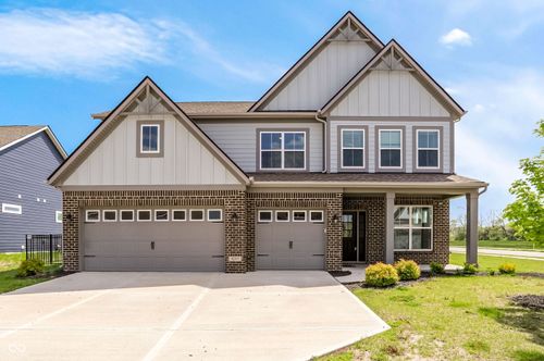 4285 Ironclad Dr, Bargersville, IN, 46106-5573 | Card Image