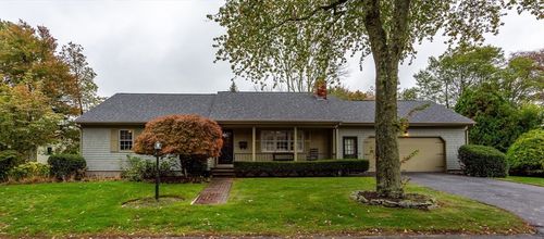 84 Thomas Dr, Somerset, MA, 02726-4754 | Card Image