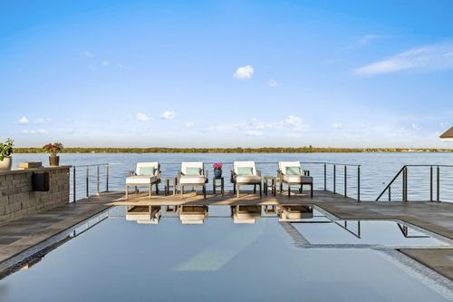 402 Lighthouse Dr, Horseshoe Bay, TX, 78657-5873 | Card Image