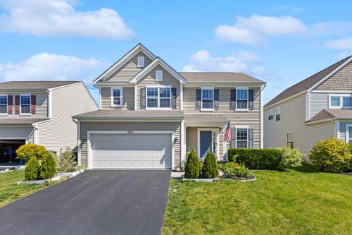 8660 Crooked Maple Dr, Blacklick, OH, 43004-7502 | Card Image