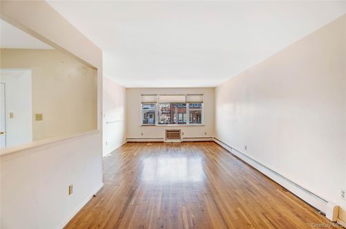 2524 West St, Brooklyn, NY, 11223-6140 | Card Image