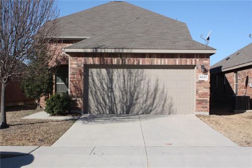 9033 Quarry Ridge Trail, Fort Worth, TX, 76244 | Card Image