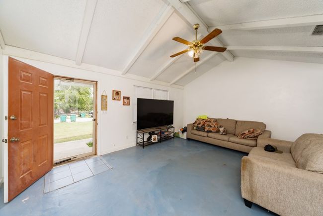 510 N Proctor St, House other with 3 bedrooms, 2 bathrooms and null parking in Alvord TX | Image 6