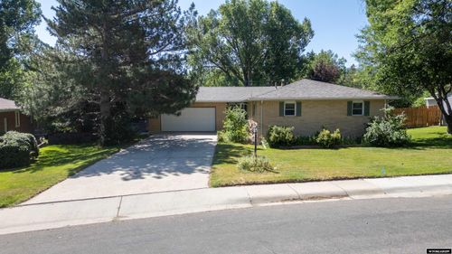 1641 Brentwood Dr, Casper, WY, 82604-4866 | Card Image