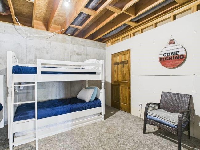 Utility room being used for extra sleeping area | Image 67