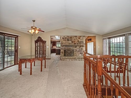 109 Ivy Ln, Venetia, PA, 15367-1228 | Card Image