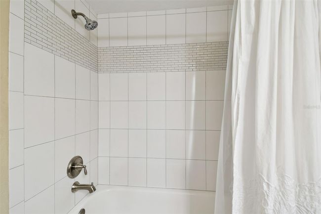 Guest bathroom | Image 51