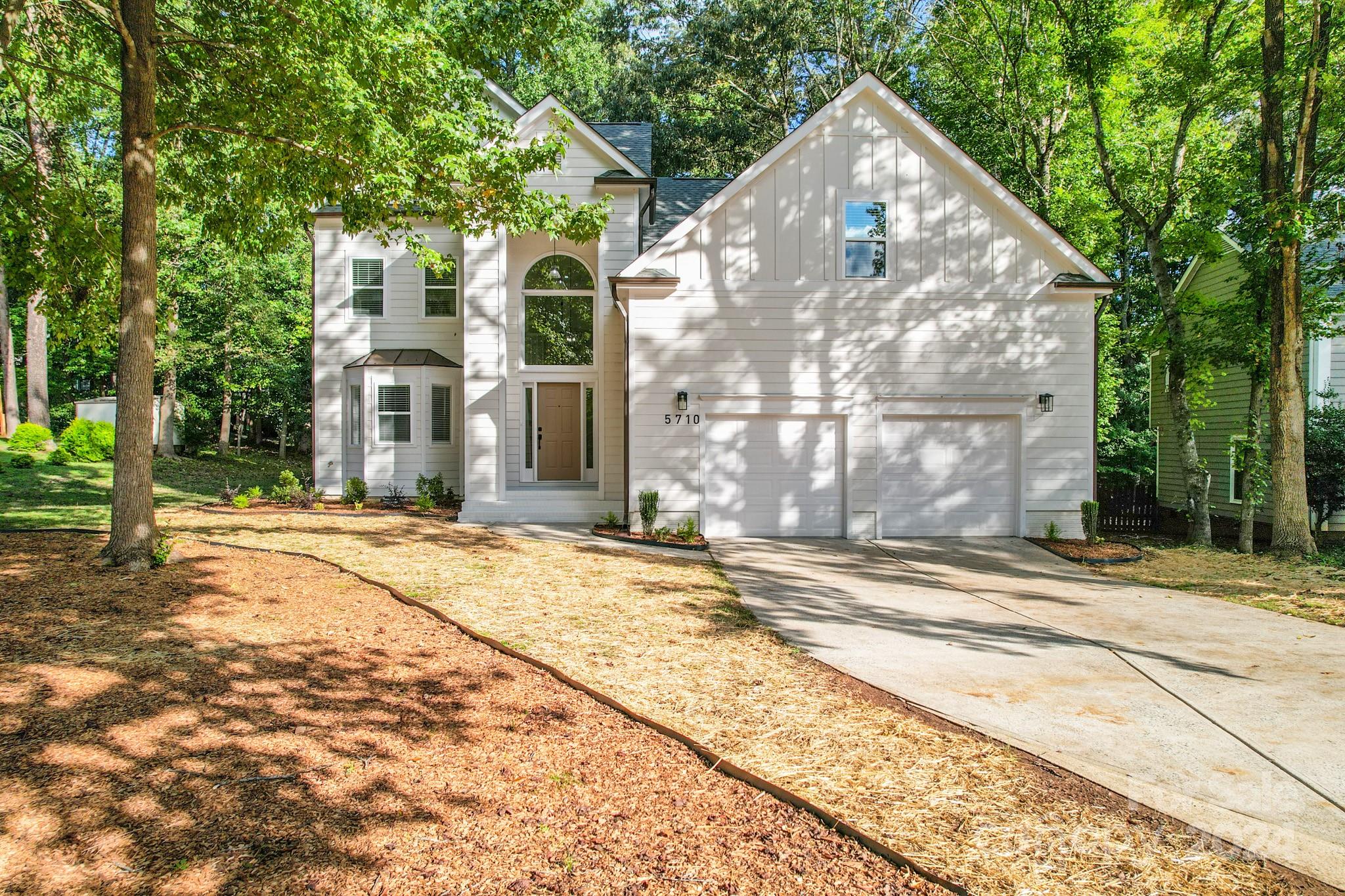 Stream Ridge Dr, Charlotte, NC 28269