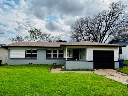 4247 Summitt Ridge Dr, Dallas, TX, 75216-6017 | Card Image