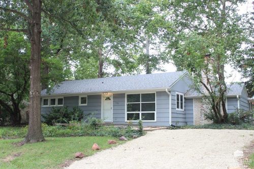 1137 Meadowbrook Lane, Manhattan, KS, 66503 | Card Image
