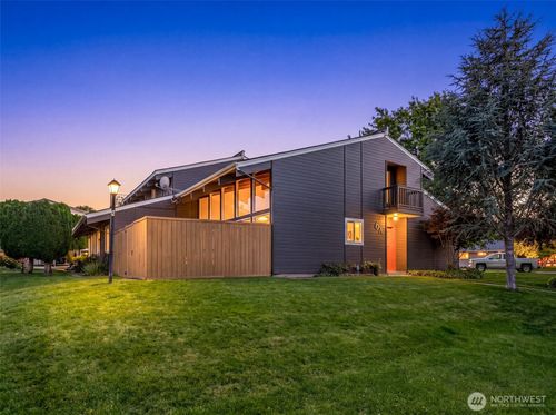 6a-107 Schafer St, Wenatchee, WA, 98801-6369 | Card Image