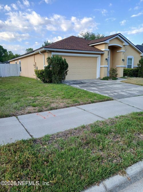 6389 Pinewood Hills Dr, JACKSONVILLE, FL, 32218-7395 | Card Image