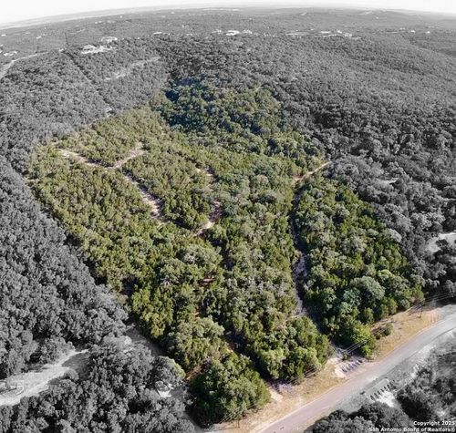 625 County Road 2763, Mico, TX, 78056-5470 | Card Image