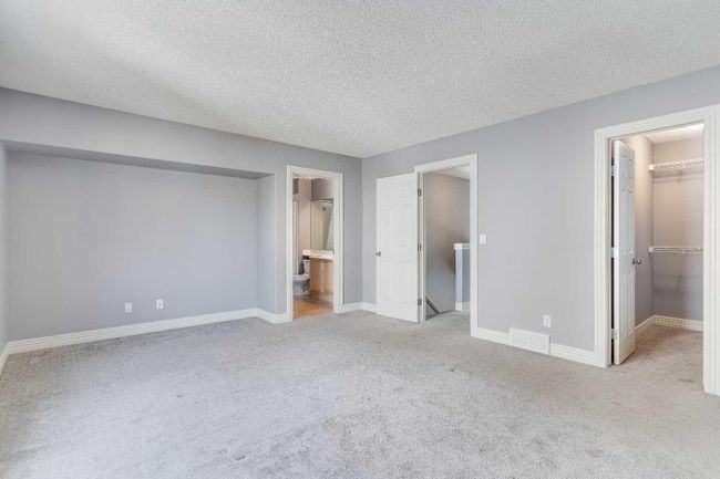 135 Bridlewood View Sw, Home with 4 bedrooms, 2 bathrooms and 3 parking in Calgary AB | Image 23