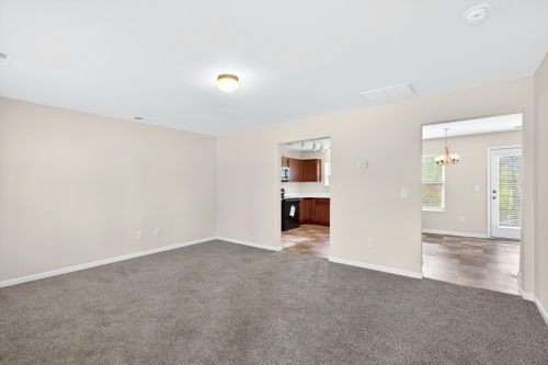 194 Old Timber Rd, Woodruff, SC, 29388-8770 | Card Image