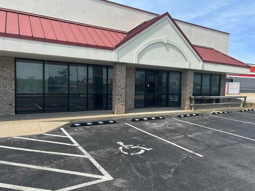 3118 Alvey Park Dr E, Owensboro, KY, 42303-2198 | Card Image