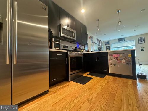 unit-2-1950 N 6th St, PHILADELPHIA, PA, 19122-2147 | Card Image