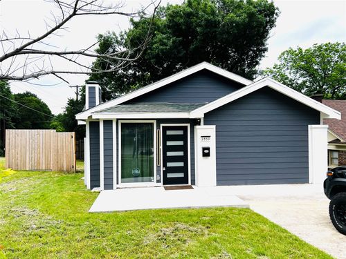 2859 W Brooklyn Ave, Dallas, TX, 75211-5204 | Card Image