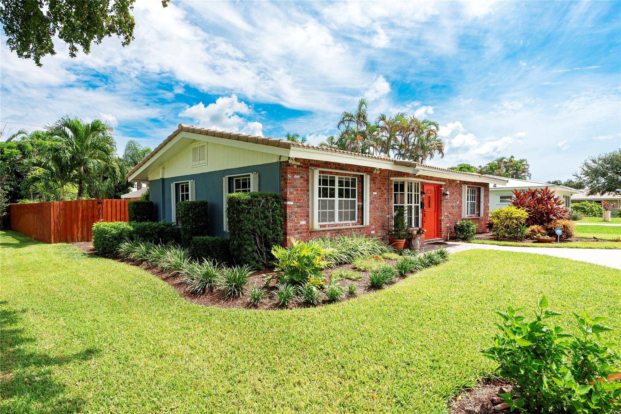 2nd St, Pompano Beach, FL 33060