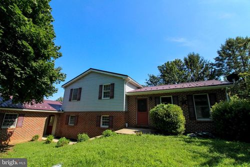 5490 Honey Rock Ct, CHAMBERSBURG, PA, 17202-8500 | Card Image