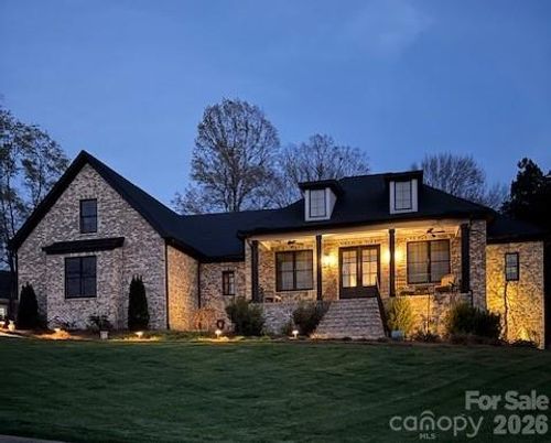 302 Forest Bay Ct, Belmont, NC, 28012-7633 | Card Image