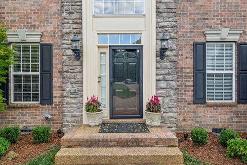 1113 Biltmore Dr, Nashville, TN, 37204-4163 | Card Image