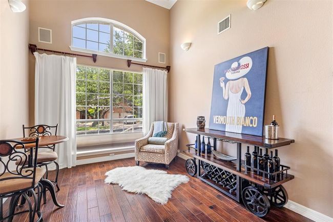 Flex room at entrance of the home. | Image 4