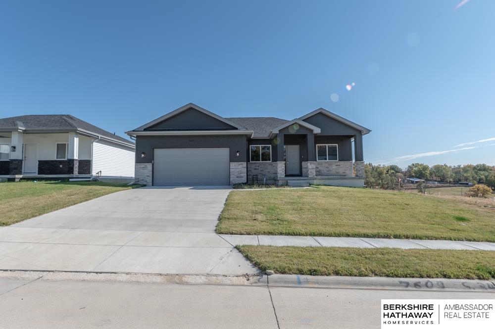 34th St, Bellevue, NE 68147