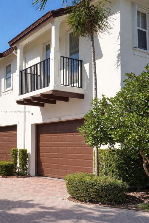 1001-4760 Mimosa Pl, Coconut Creek, FL, 33073-3488 | Card Image