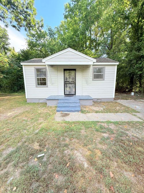 931 Calvin Rd, Memphis, TN, 38109-8005 | Card Image