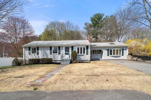 7 Walsh Rd, Holbrook, MA, 02343-1644 | Card Image