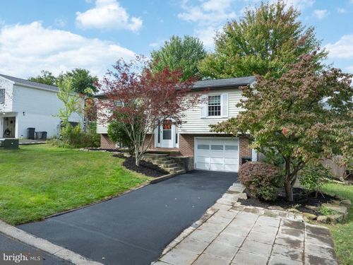 2464 Buchenhorst Rd, STATE COLLEGE, PA, 16801-7401 | Card Image