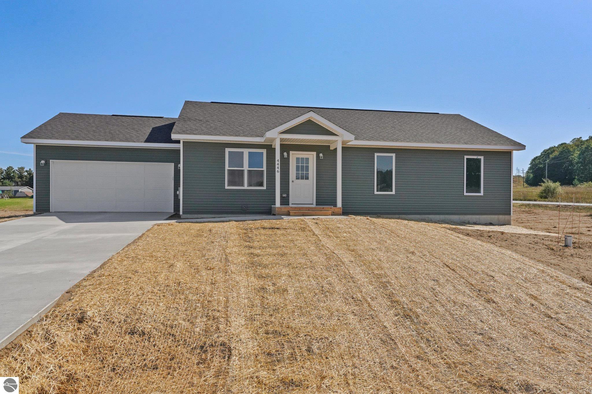Edwin Blvd, Grawn, MI 49637
