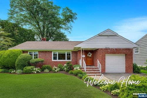 34 Carline Dr, Clifton, NJ, 07013-4104 | Card Image