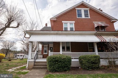 445 Main St, BALLY, PA, 19503-9627 | Card Image